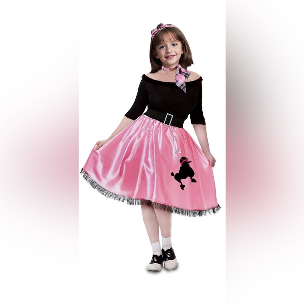 Girls 50s Dress with Poodle Halloween Costume
Size Medium (8-10) - Picture 6 of 8